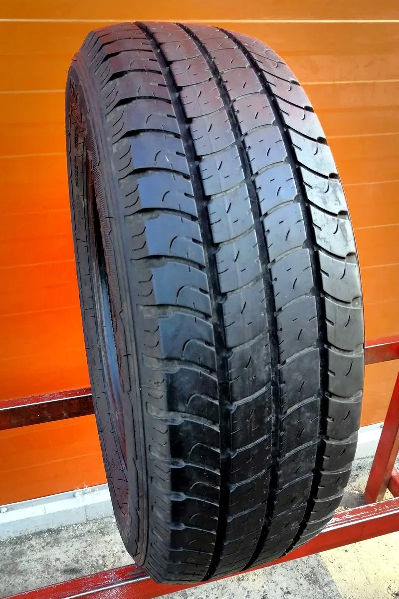 Б/у шина 235/65 R16C Goodyear Cargo Marathon, фото 1
