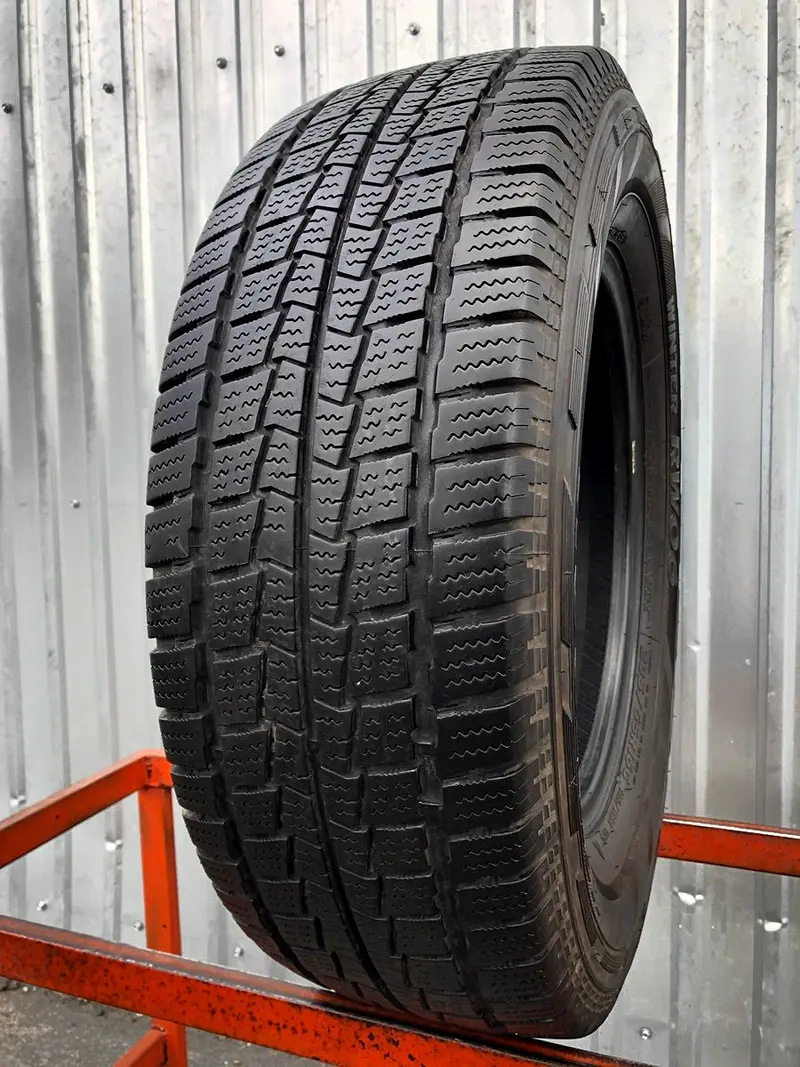 Б/у шина 235/65 R16C Hankook Winter RW06