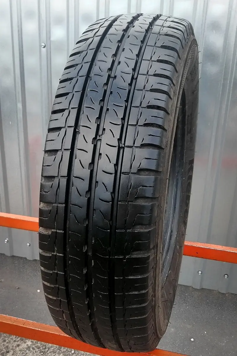 Б/у шина 235/65 R16C Kleber Transpro
