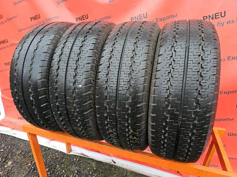 Комплект б/у шин 235/65 R16C Kumho Radial 857