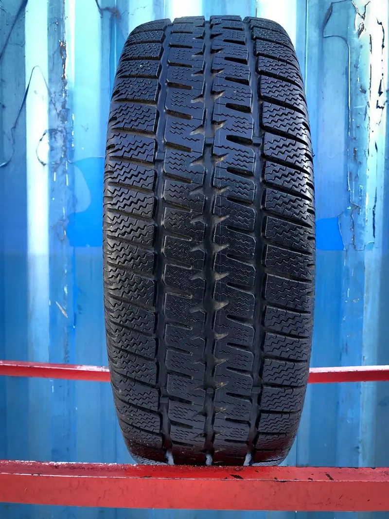 Б/у шина 235/65 R16C Matador MPS 500 Sibir Ice VAN