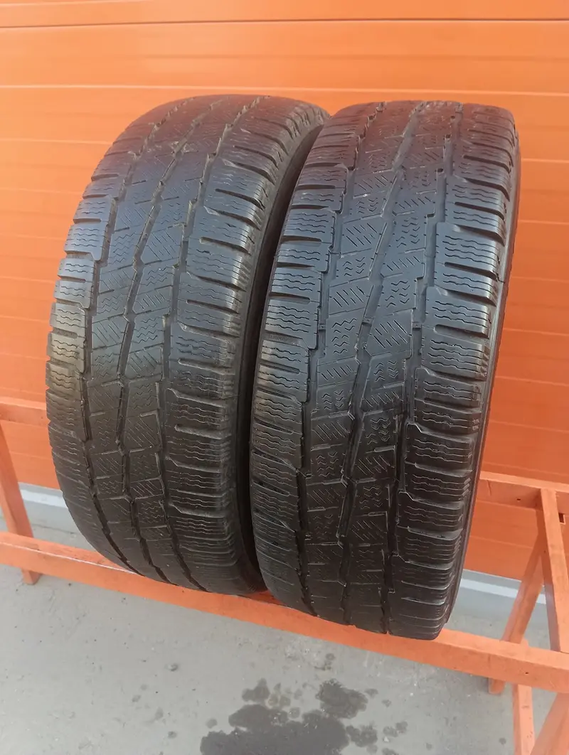 Пара б/у шин 235/65 R16C Michelin Agilis Alpin