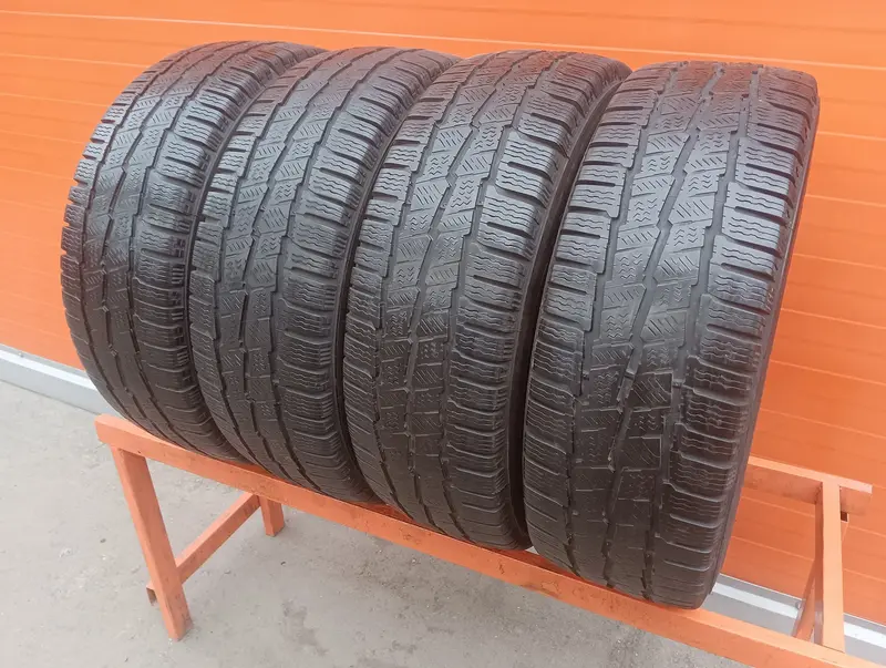 Комплект б/у шин 235/65 R16C Michelin Agilis Alpin