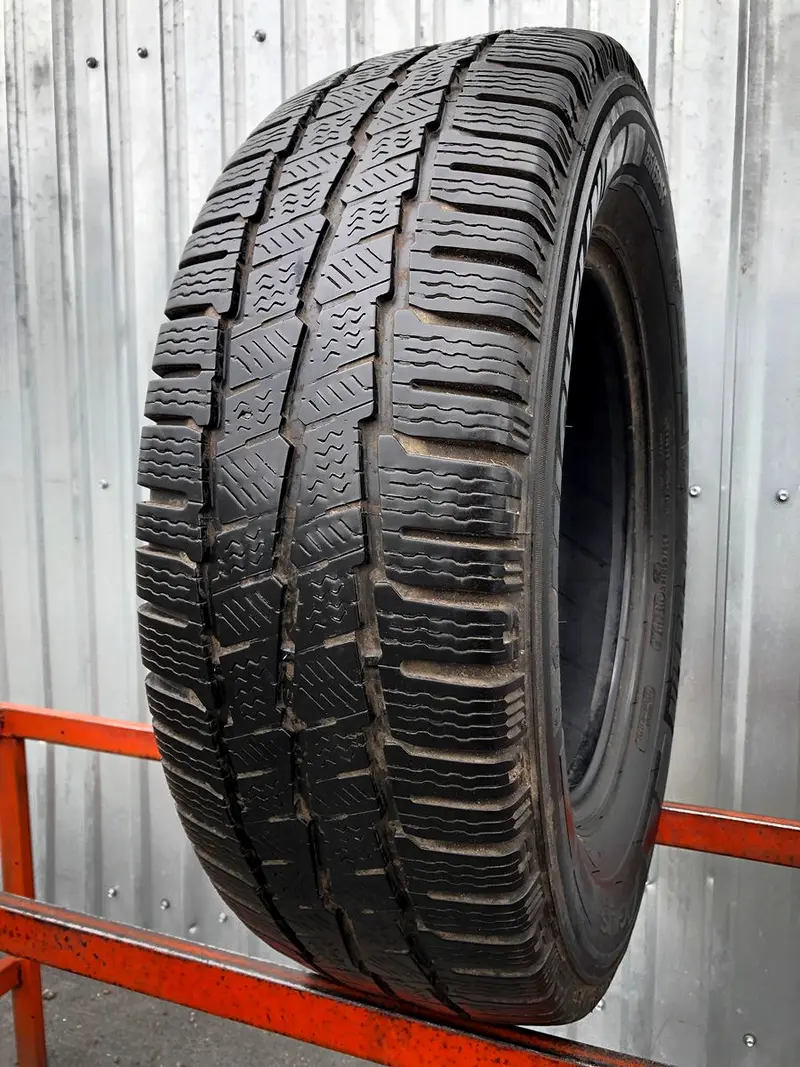 Б/у шина 235/65 R16C Michelin Agilis Alpin