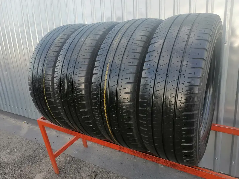 Комплект б/у шин 235/65 R16C Michelin Agilis