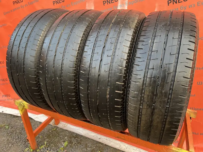 Комплект б/у шин 235/65 R16C Nokian Hakka C2