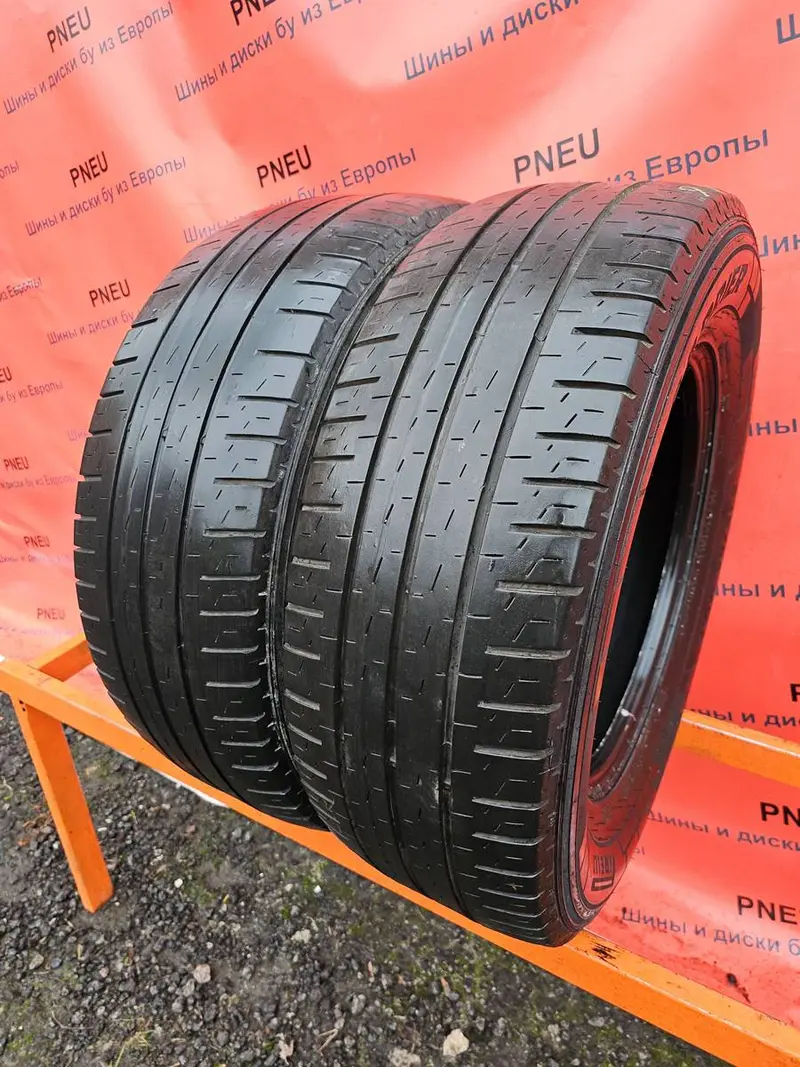 Пара б/у шин 235/65 R16C Pirelli Carrier