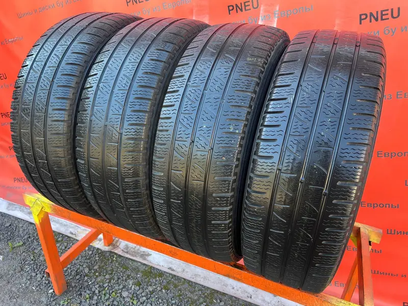 Комплект б/у шин 235/65 R16C Pirelli Carrier Winter