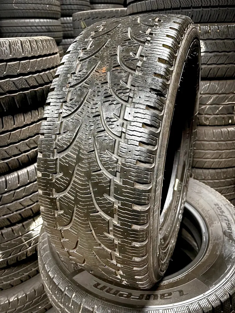 Б/у шина 235/65 R16C Pirelli Chrono Winter