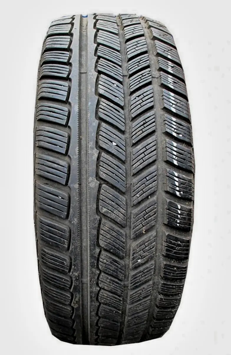 Б/у шина 235/65 R17 Avon Ranger Ice