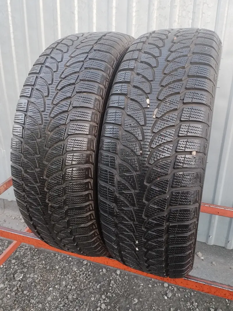 Пара б/у шин 235/65 R17 Bridgestone Blizzak LM-80 EVO, фото 1