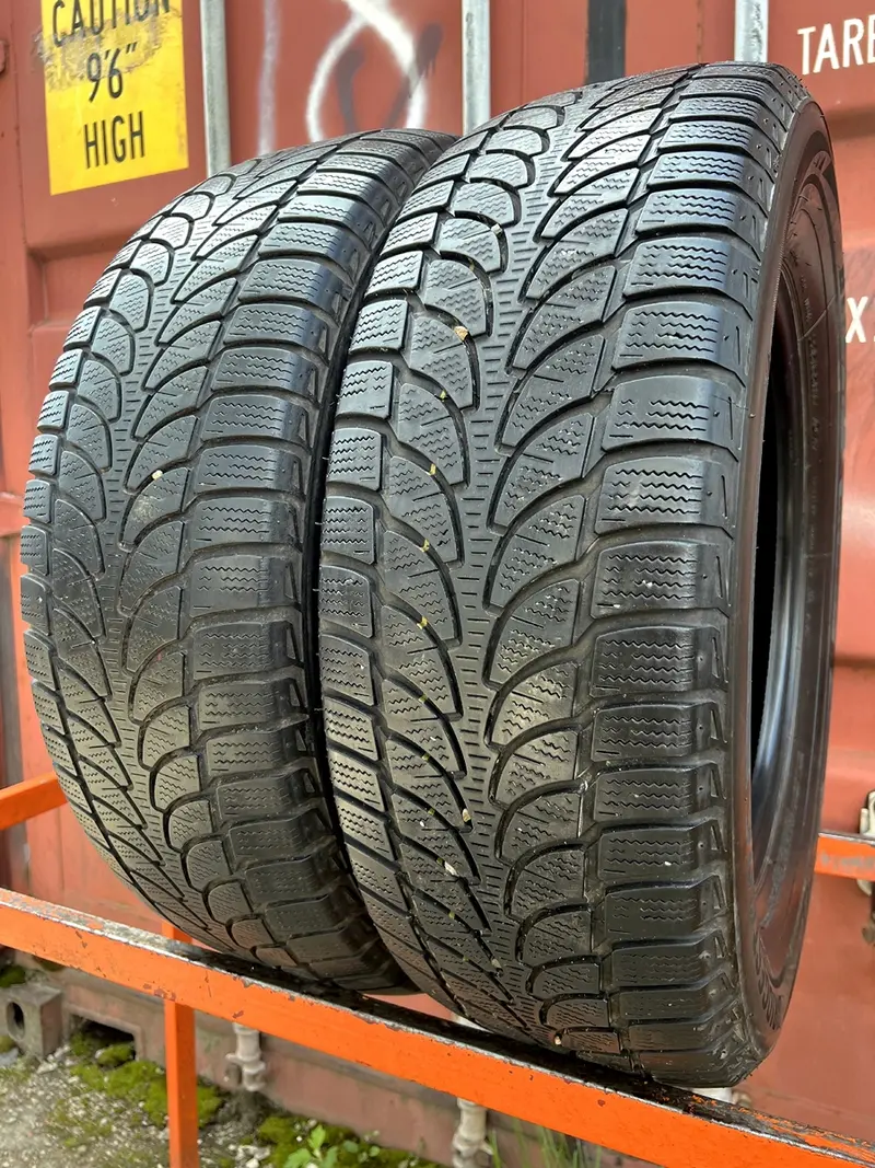 Пара б/у шин 235/65 R17 Bridgestone Blizzak LM-80 EVO, фото 1