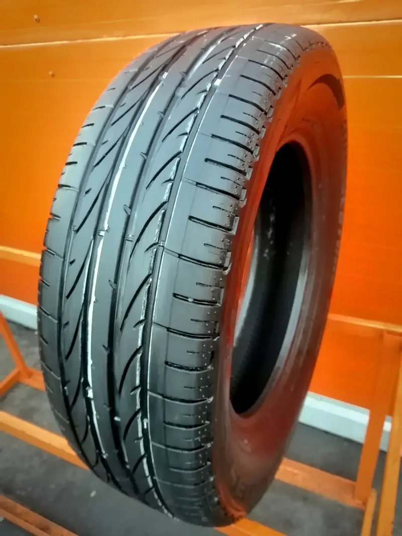 Б/у шина 235/65 R17 Bridgestone Dueler H/P Sport