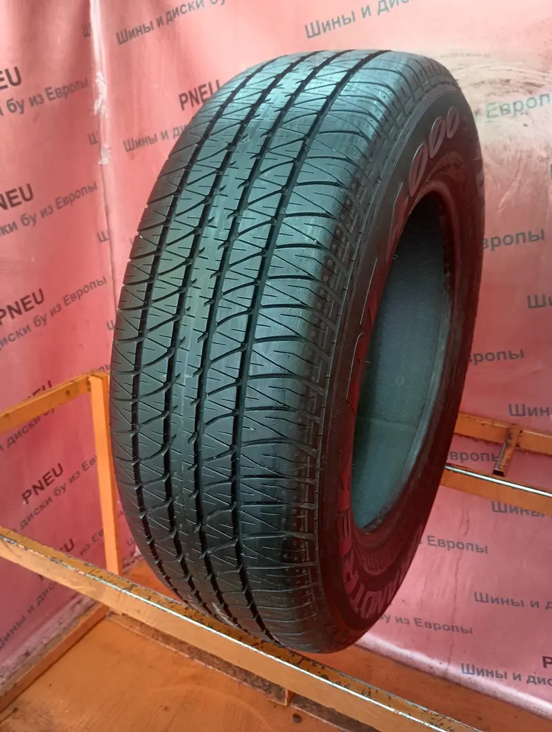 Б/у шина 235/65 R17 Dunlop Grandtrek PT4000