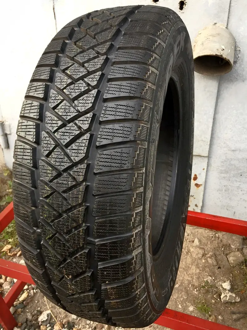 Новая шина 235/65 R17 Dunlop Grandtrek WT M2, фото 1