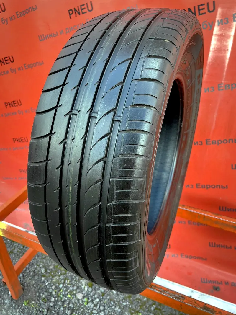 Б/у шина 235/65 R17 Dunlop SP Quattromaxx