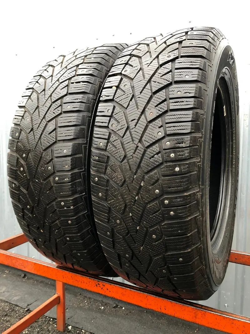 Пара б/у шин 235/65 R17 General Tire Grabber Arctic