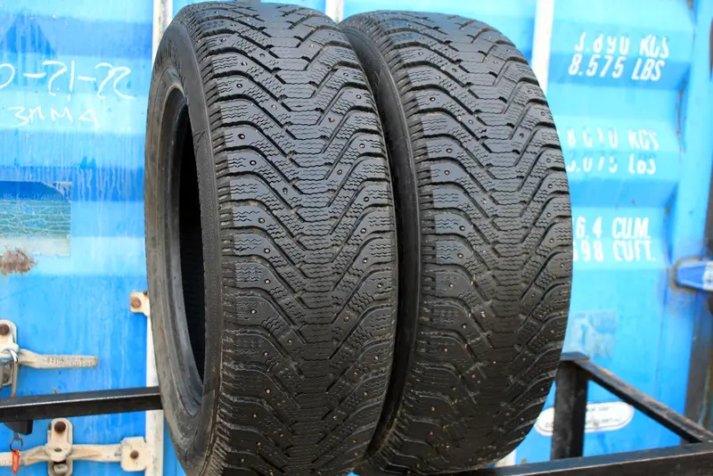 Пара б/у шин 235/65 R17 Goodyear Ultra Grip 500