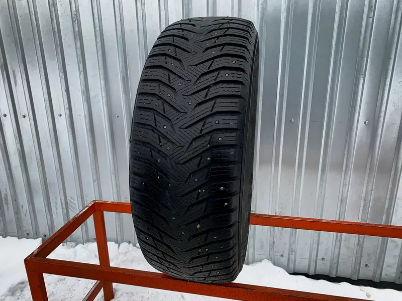 Б/у шина 235/65 R17 Marshal WinterCraft Ice WI31