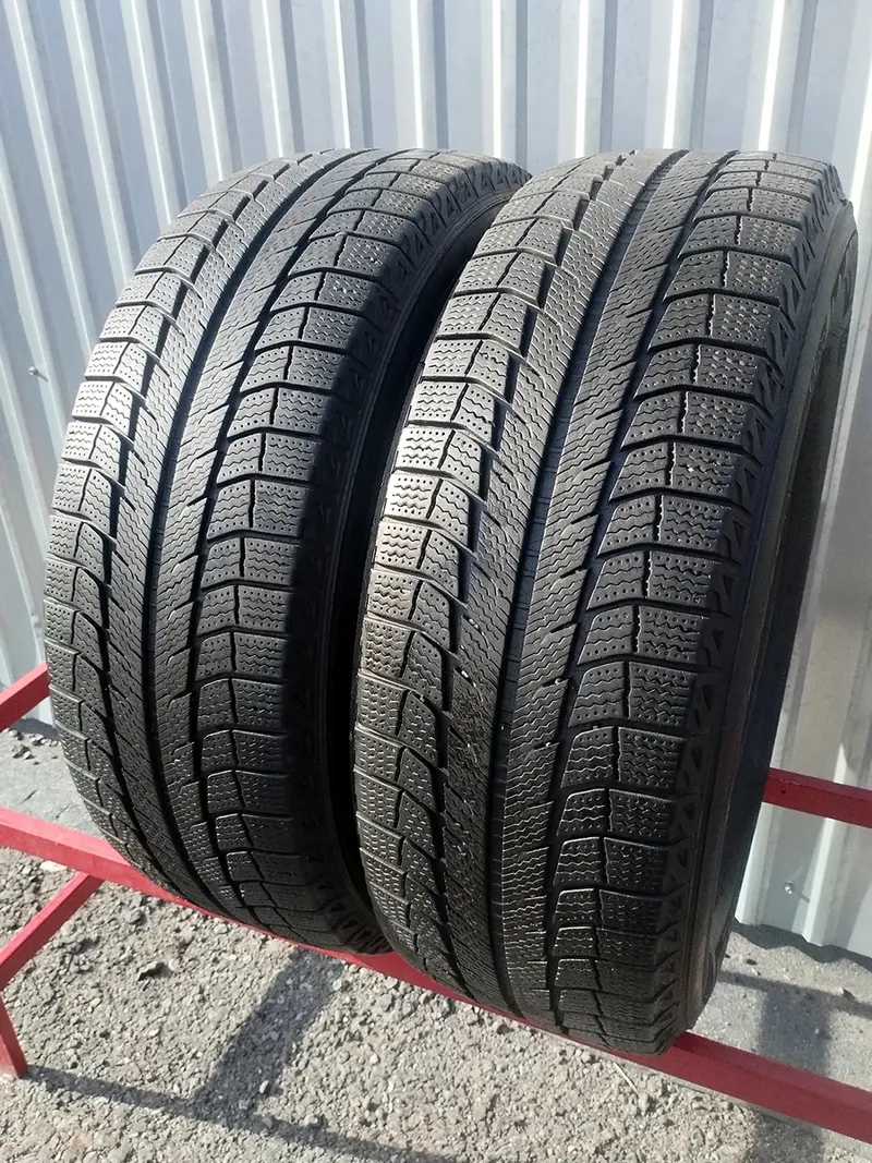 Пара б/у шин 235/65 R17 Michelin Latitude X-Ice 2