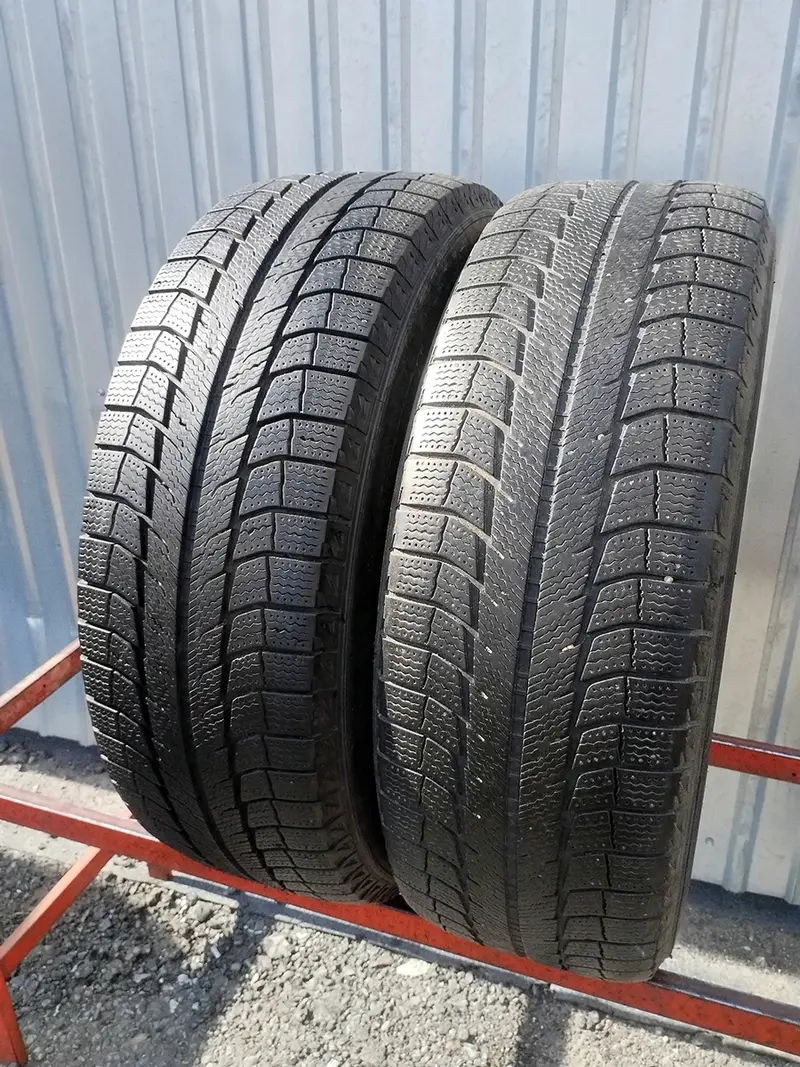 Пара б/у шин 235/65 R17 Michelin Latitude X-Ice 2, фото 1