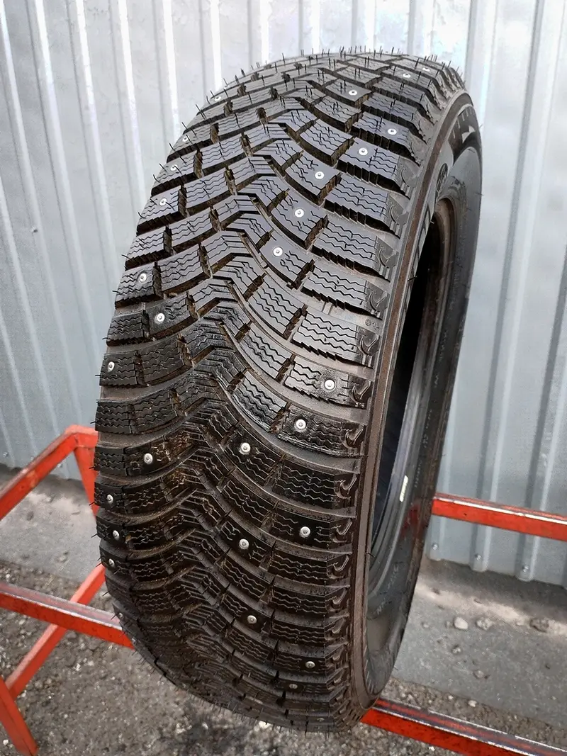 Б/у шина 235/65 R17 Michelin Latitude X-Ice North 2