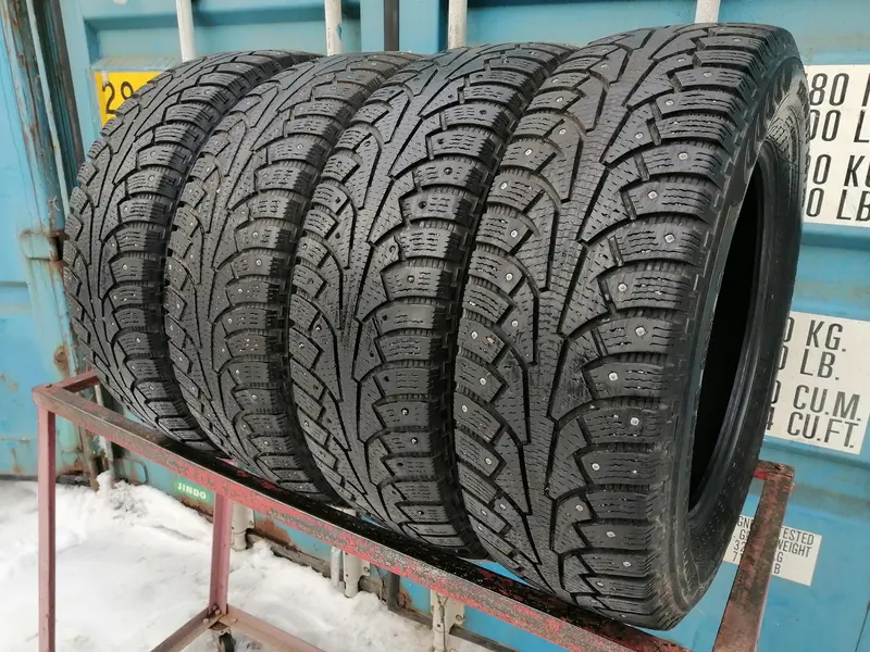 Комплект б/у шин 235/65 R17 Nokian Hakkapeliitta SUV 5, фото 1