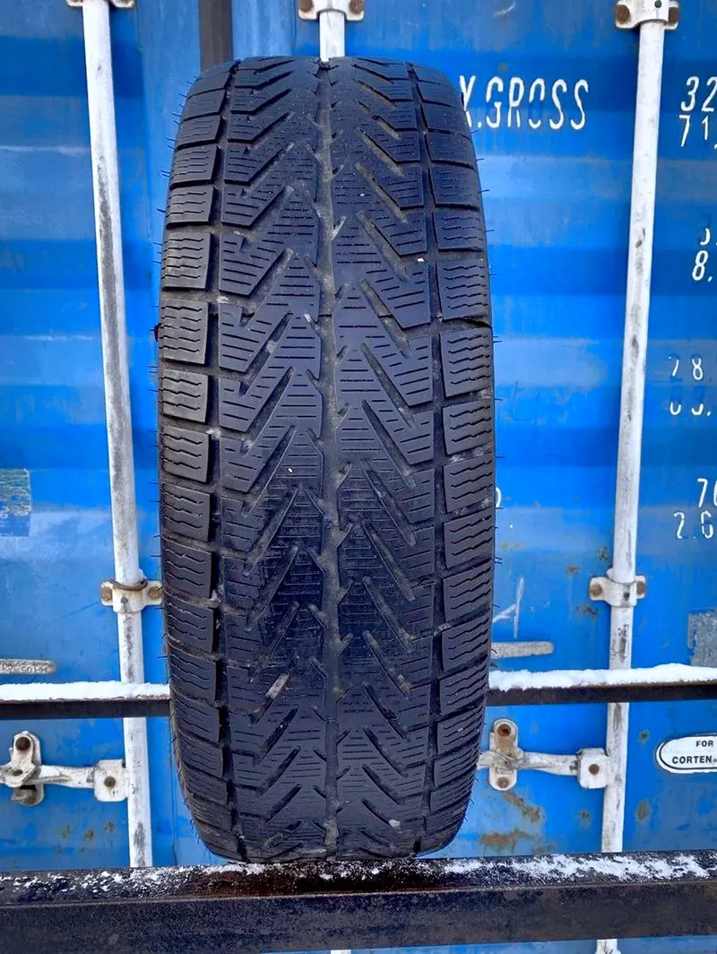 Б/у шина 235/65 R17 Vredestein Wintrac 4 Xtreme