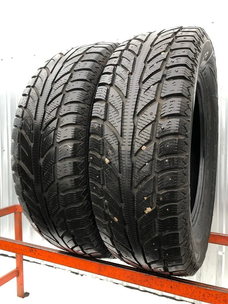 Пара б/у шин 235/65 R18 Cooper Weather-Master WSC