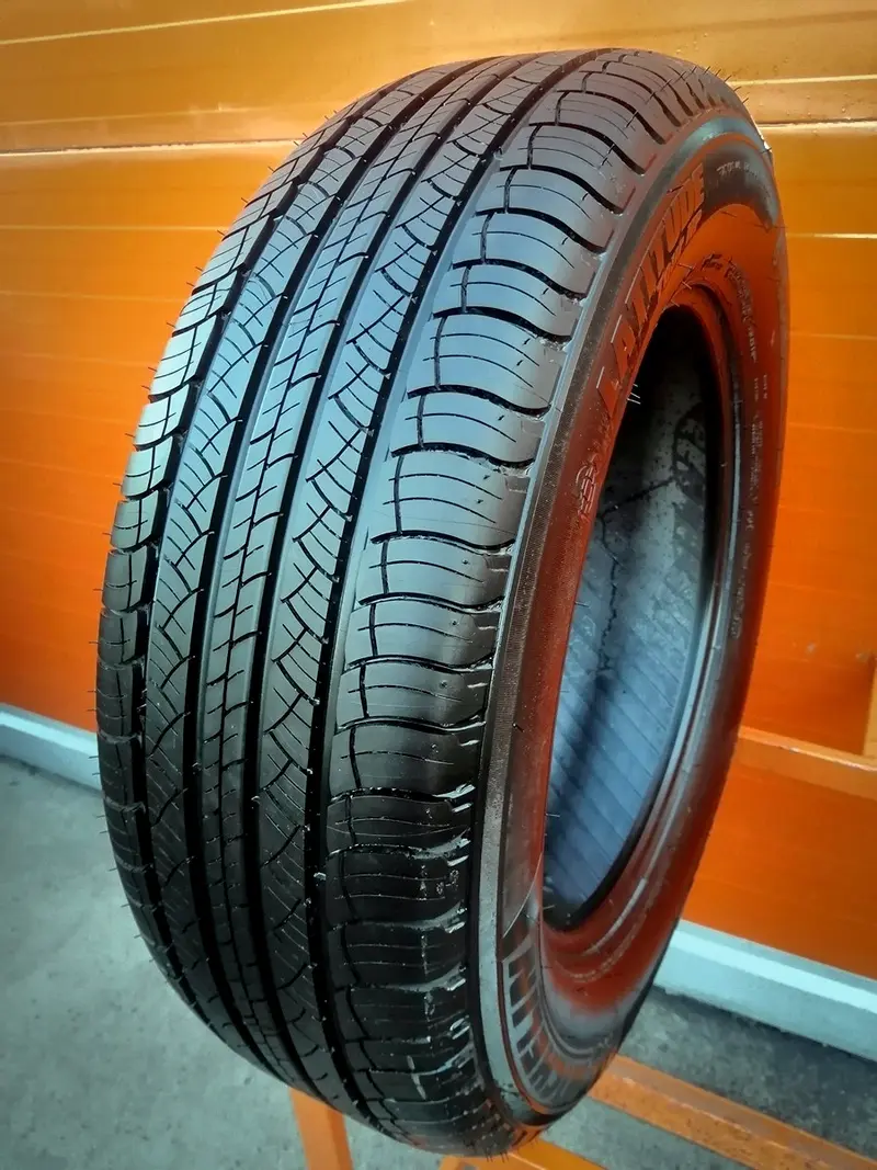 Новая шина 235/65 R18 Michelin Latitude Tour HP