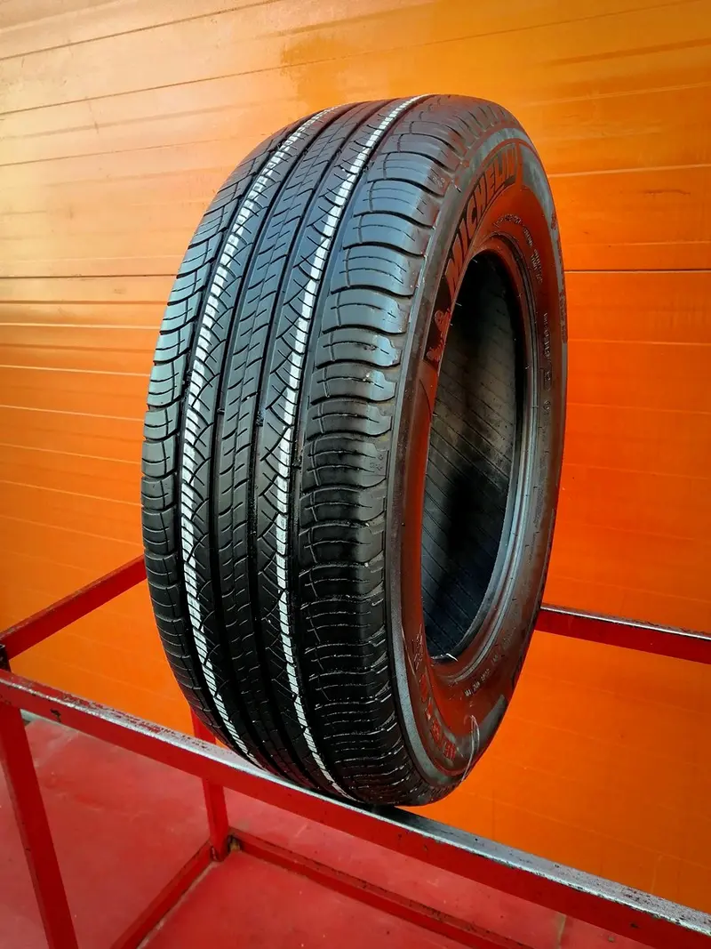 Б/у шина 235/65 R18 Michelin Latitude Tour HP