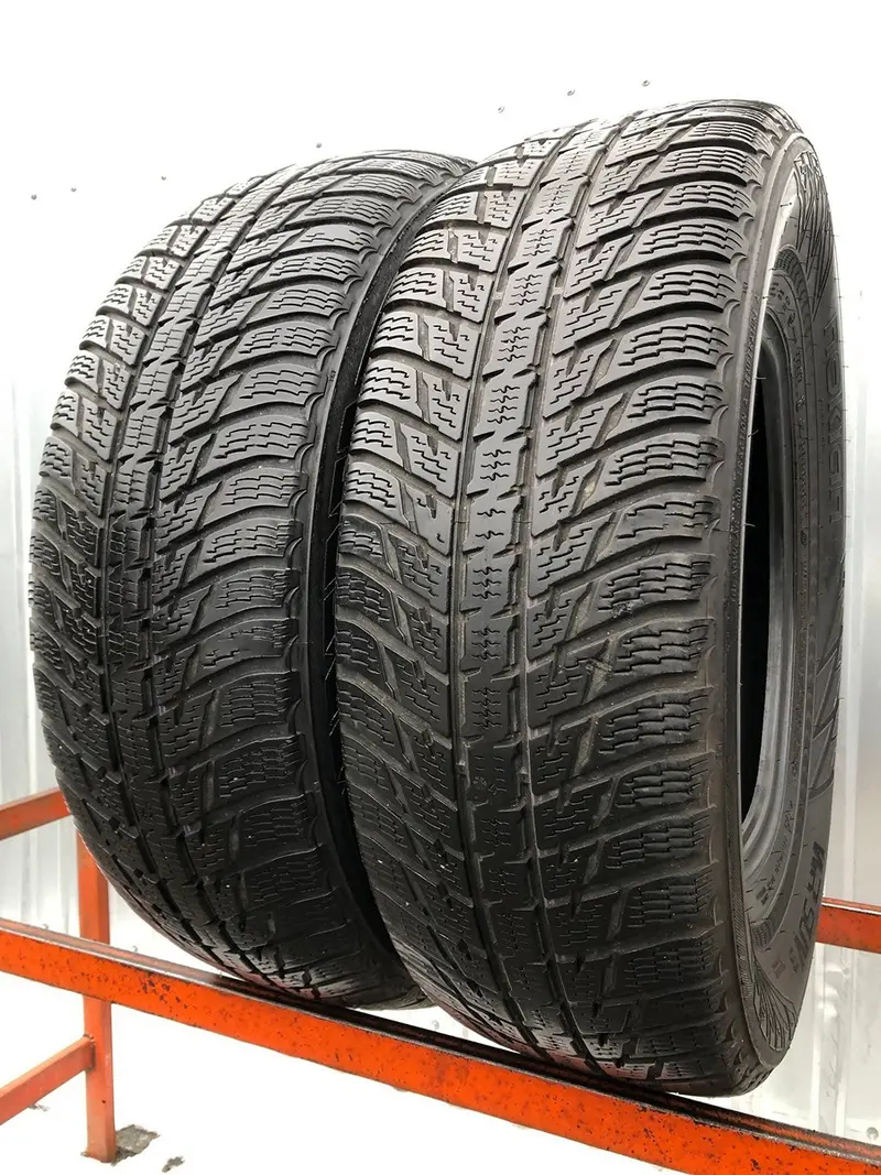 Пара б/у шин 235/70 R16 Nokian WR SUV 3, фото 1