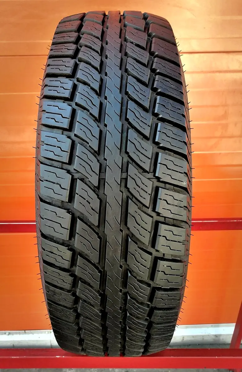 Б/у шина 235/75 R15 Cooper Discoverer ATR