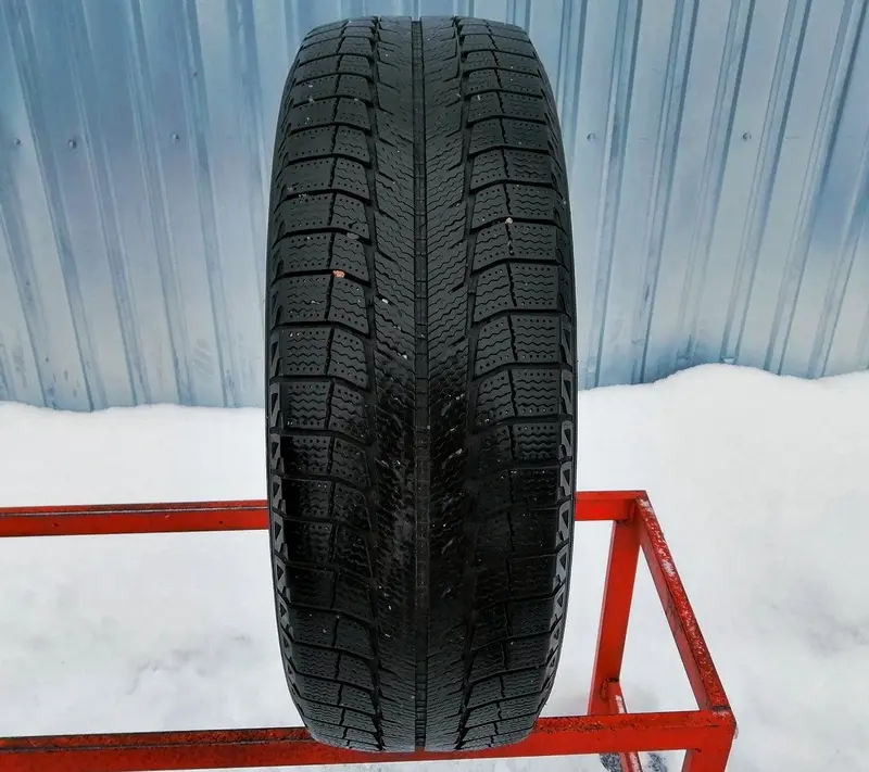 Б/у шина 235/75 R15 Michelin Latitude X-Ice 2