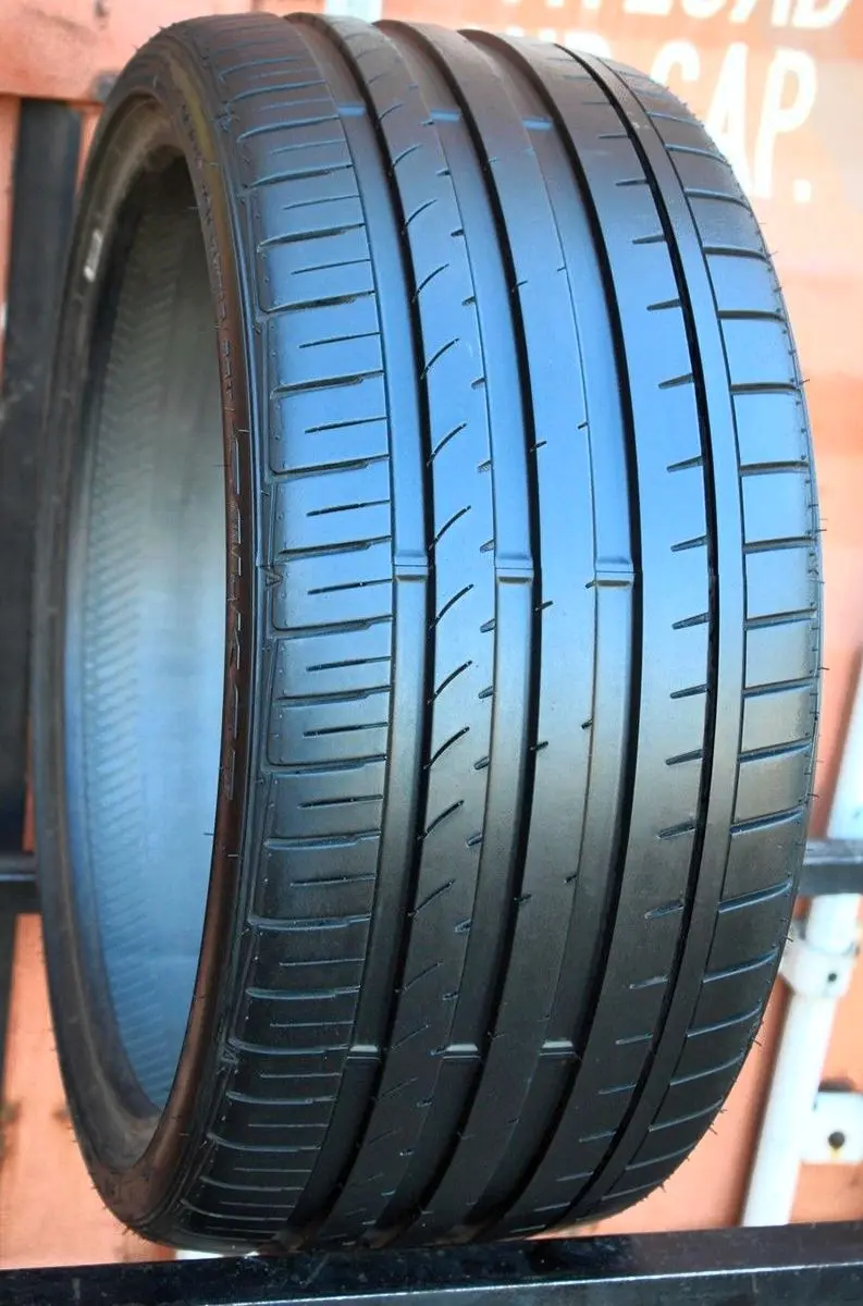 Б/у шина 245/30 R19 Falken Azenis FK-453CC