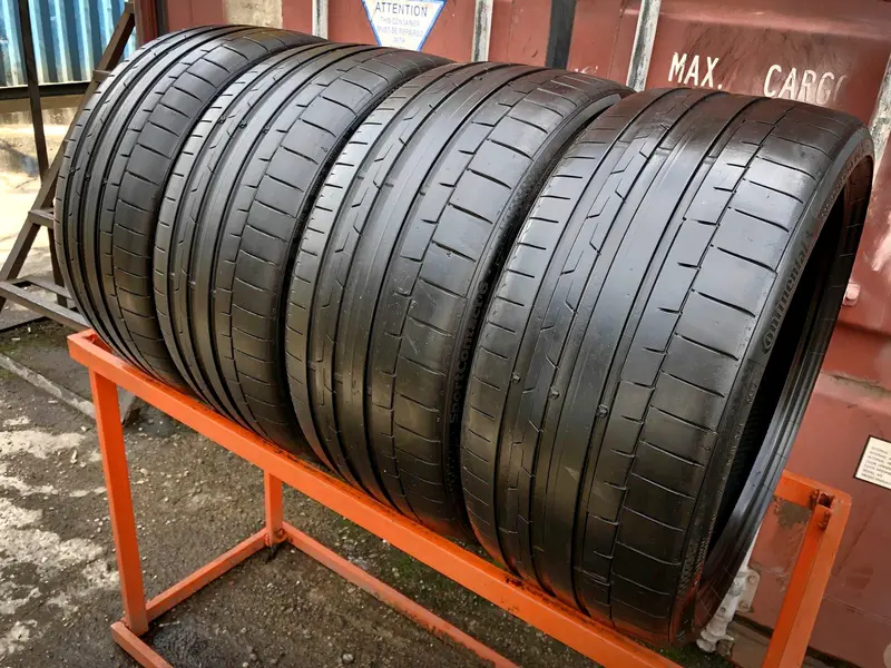 Комплект б/у шин 245/30 R20 Continental SportContact 6