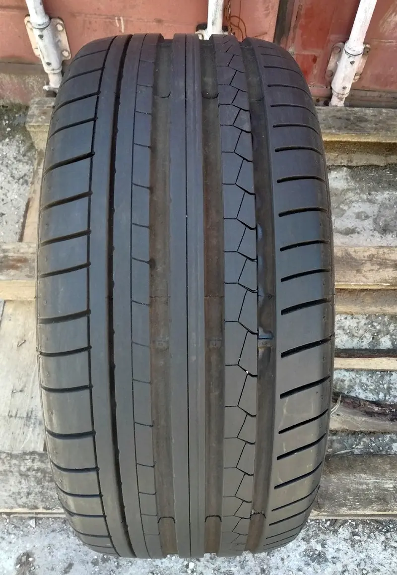 Б/у шина 245/30 R20 Dunlop SP Sport Maxx GT