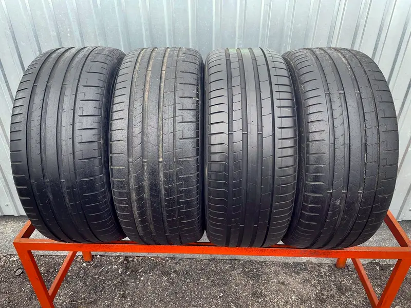 Комплект б/у шин 245/30 R20 Pirelli P Zero PZ4, фото 1