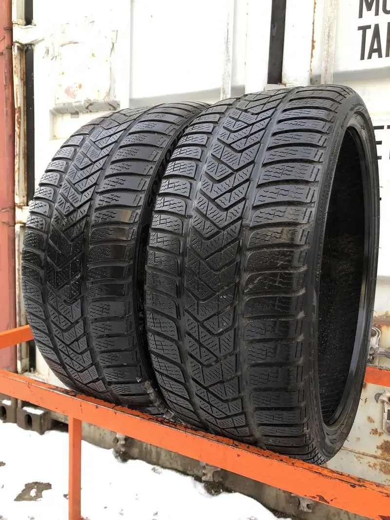 Пара б/у шин 245/30 R20 Pirelli Winter Sottozero 3, фото 1