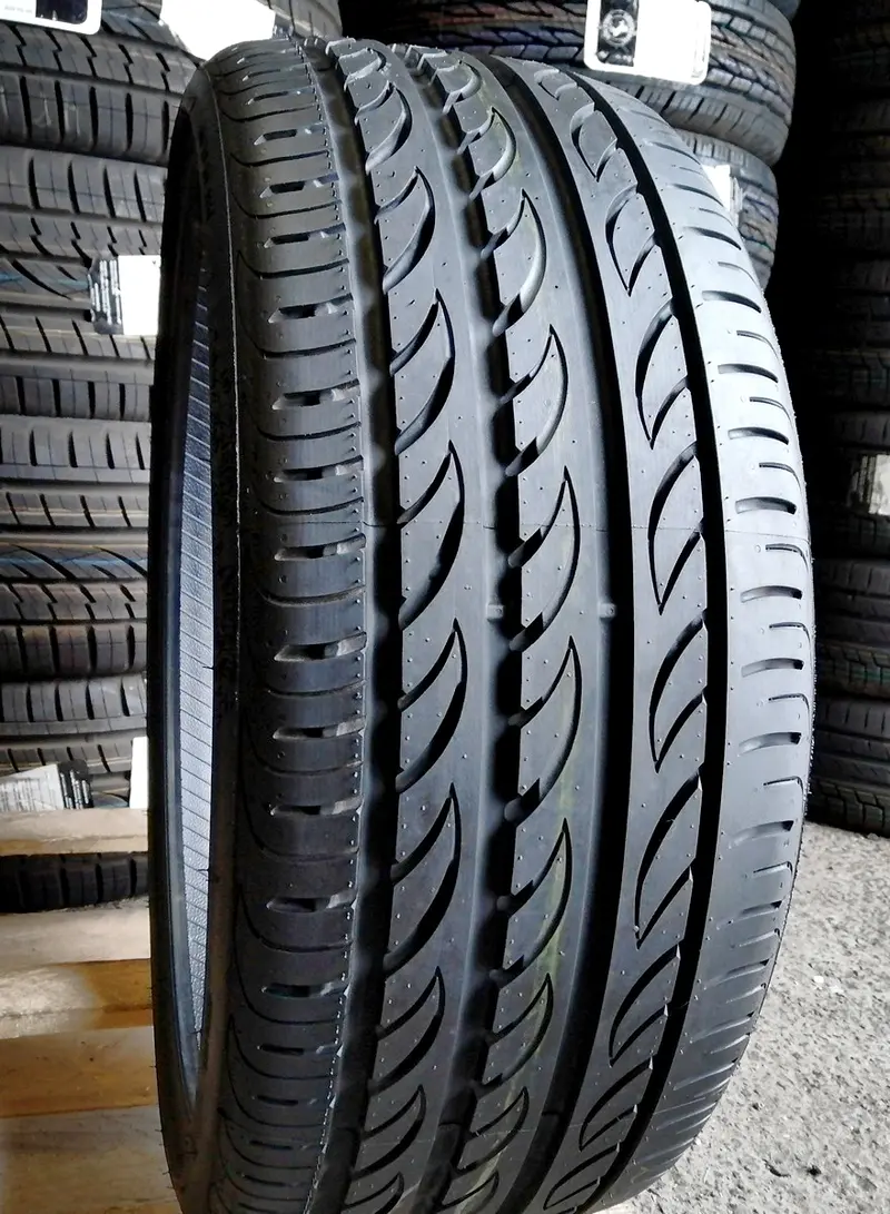 Новая шина 245/30 R22 Pirelli P Zero Nero GT, фото 1