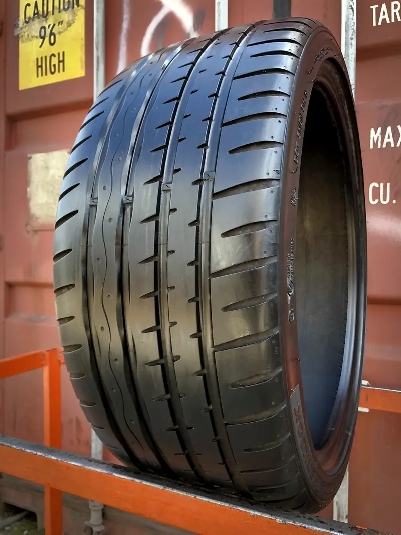 Б/у шина 245/35 R19 Hankook Ventus S1evo K107
