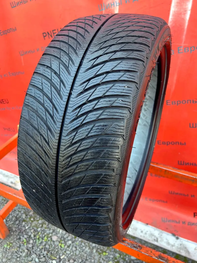 Б/у шина 245/35 R19 Michelin Pilot Alpin 5