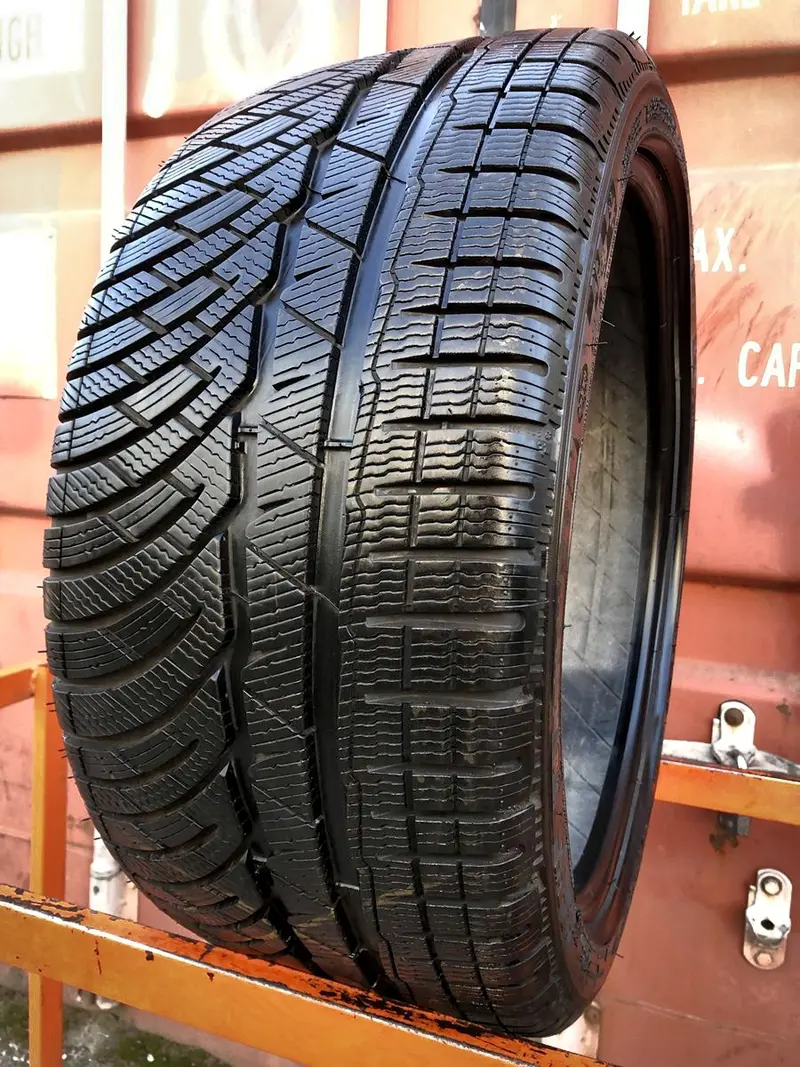 Б/у шина 245/35 R19 Michelin Pilot Alpin PA 4