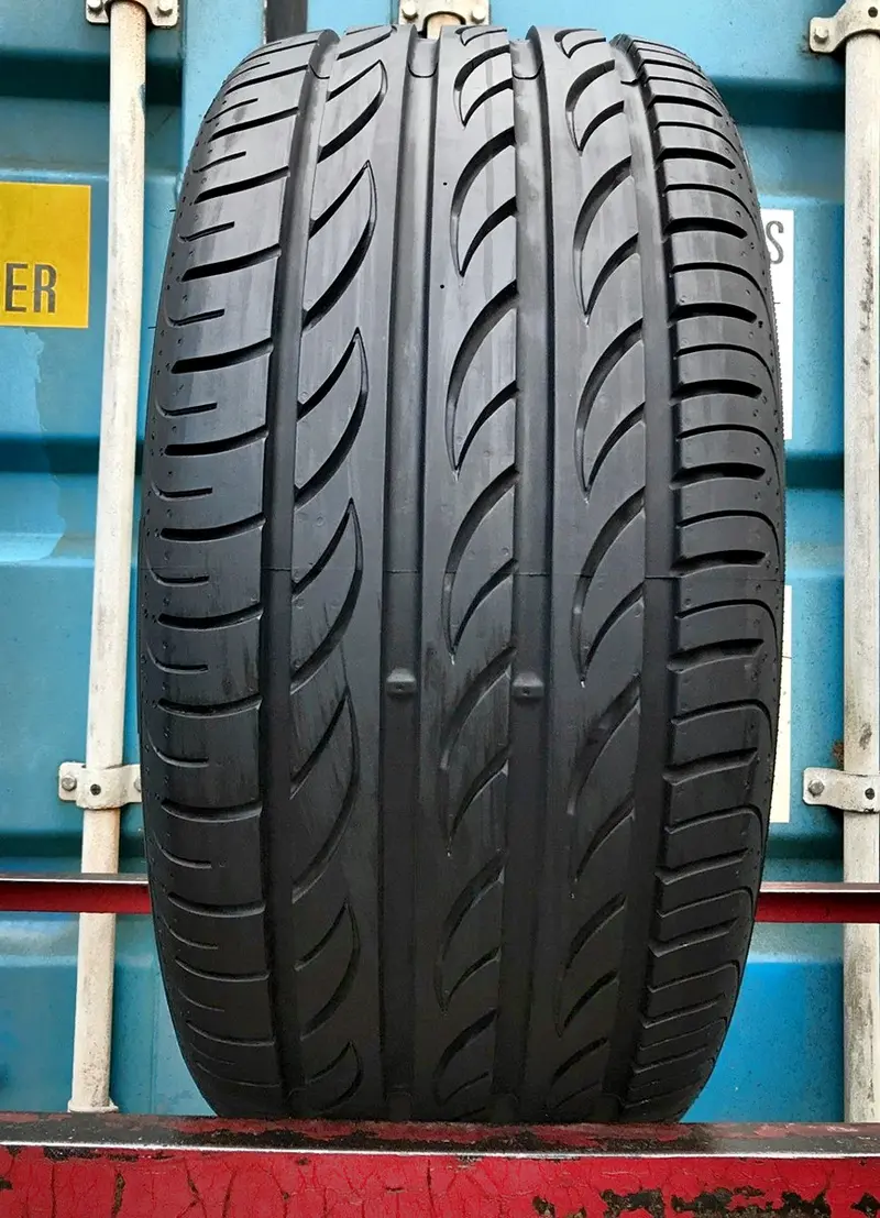 Б/у шина 245/35 R19 Pirelli P Zero Nero, фото 1