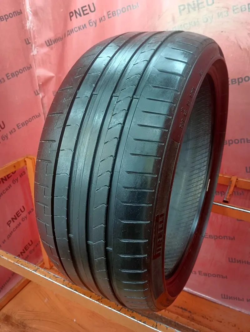 Б/у шина 245/35 R19 Pirelli P Zero PZ4