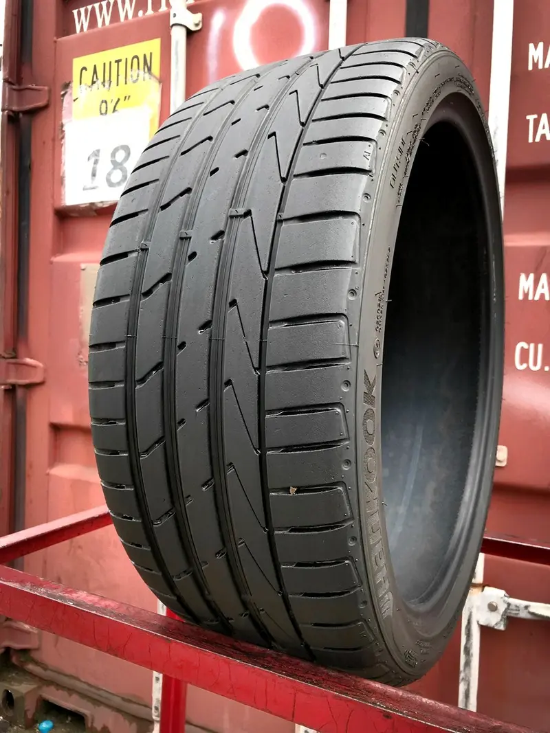 Б/у шина 245/35 R20 Hankook Ventus S1evo 2 K117