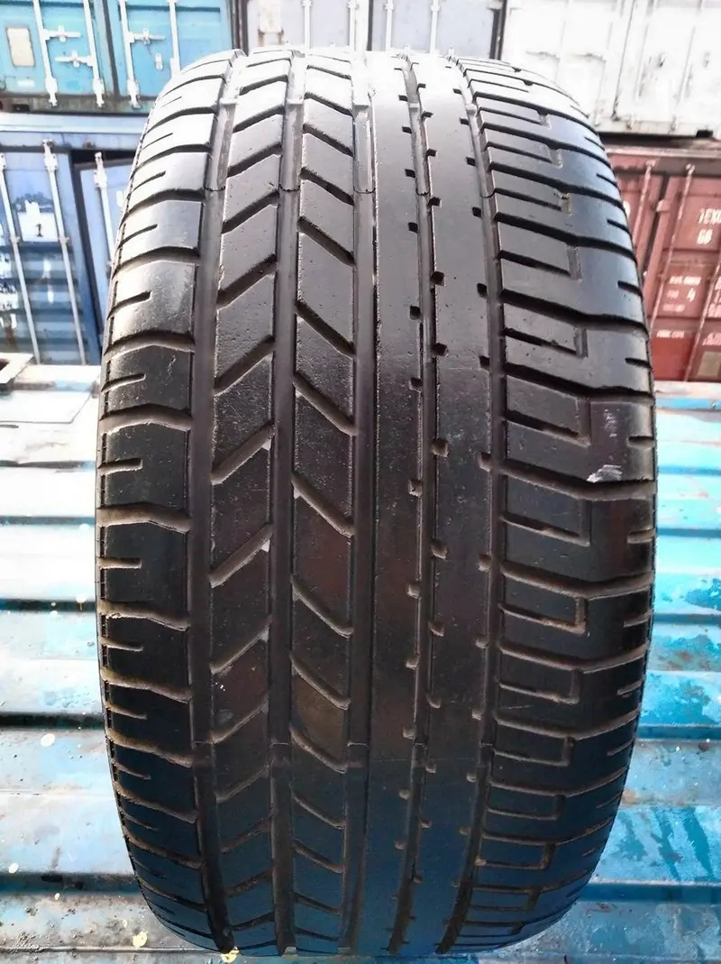 Б/у шина 245/35 R20 Pirelli P Zero Asimmetrico