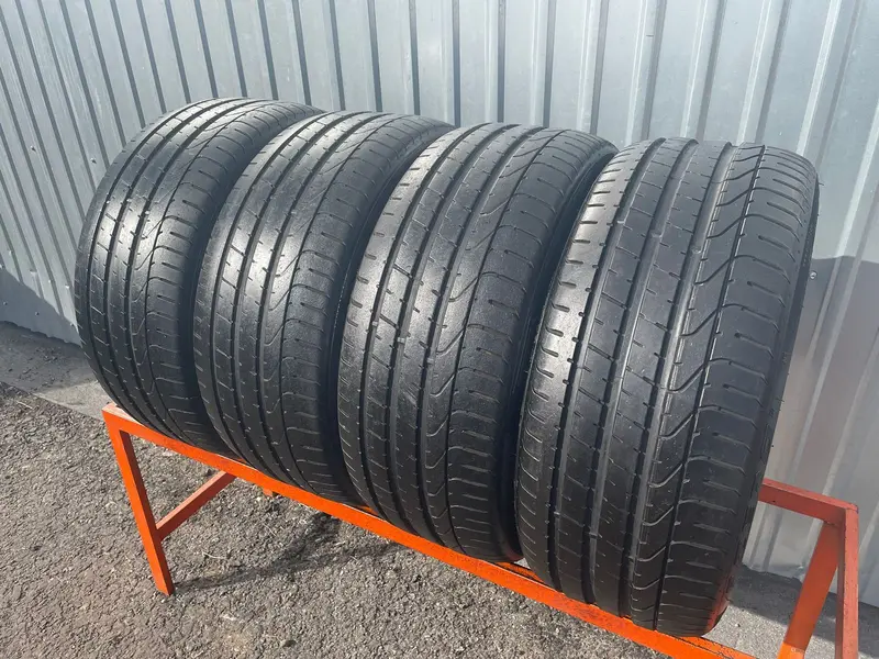 Комплект б/у шин 245/35 R20 Pirelli P Zero
