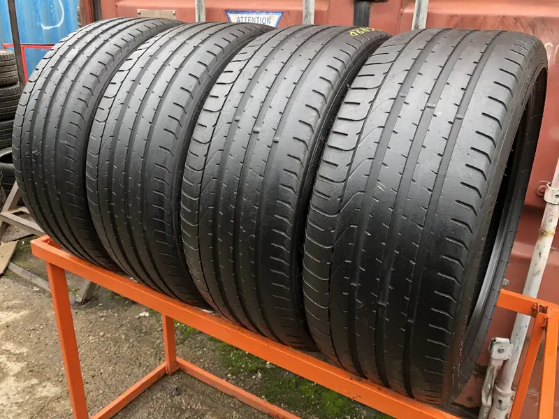 Комплект б/у шин 245/35 R20 Pirelli P Zero