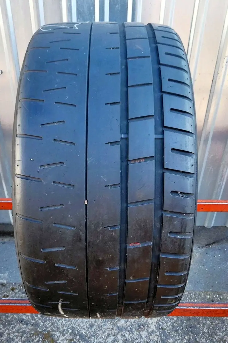 Б/у шина 245/35 R20 Pirelli P Zero Trofeo